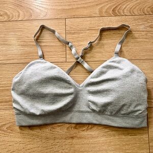 FOREVER 21 - Gray Women's Sports Bra